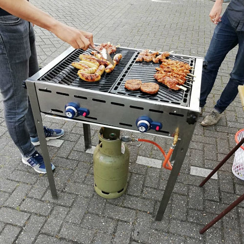 Niet genoeg veronderstellen mobiel Gasbarbecue huren? Partyverhuur Zoetermeer heeft het!